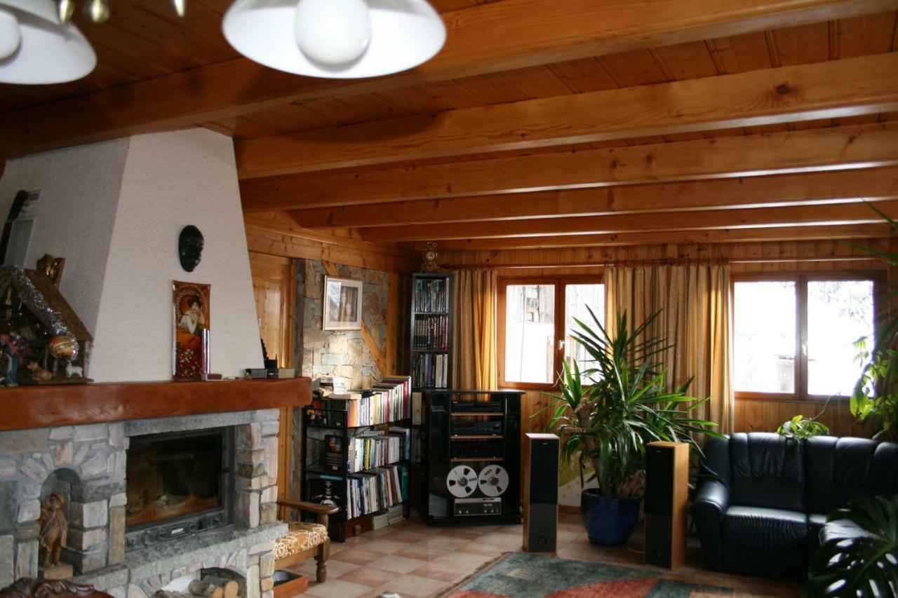 Chalet Vaclav Sixt Exteriör bild